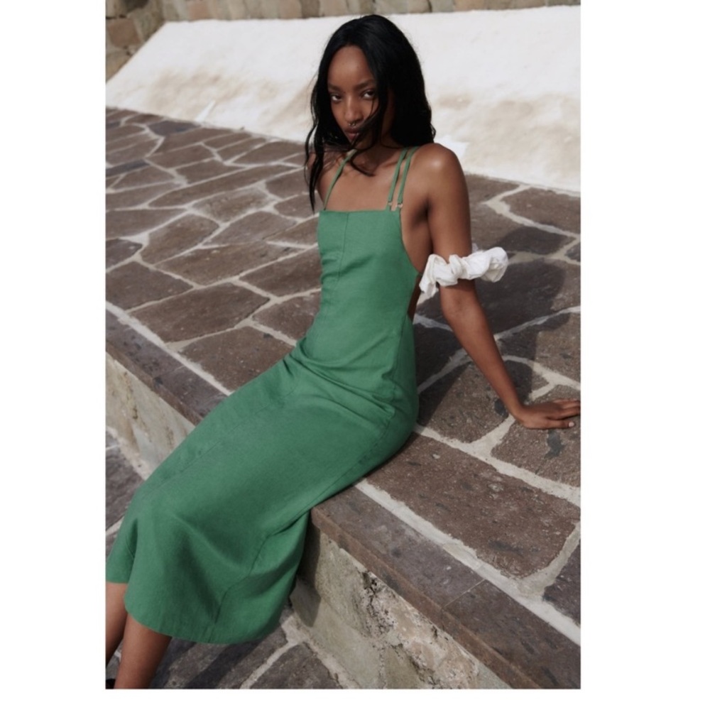 Green Zara blend linen dress